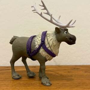 Disney Frozen 2 Sledding Adventures Sven Replacement Figure 9.5”